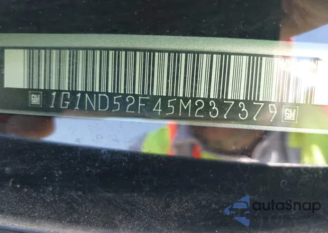 2005 Chevrolet Classic z USA, uszkodzony, nr VIN 1G1ND52F45M237379